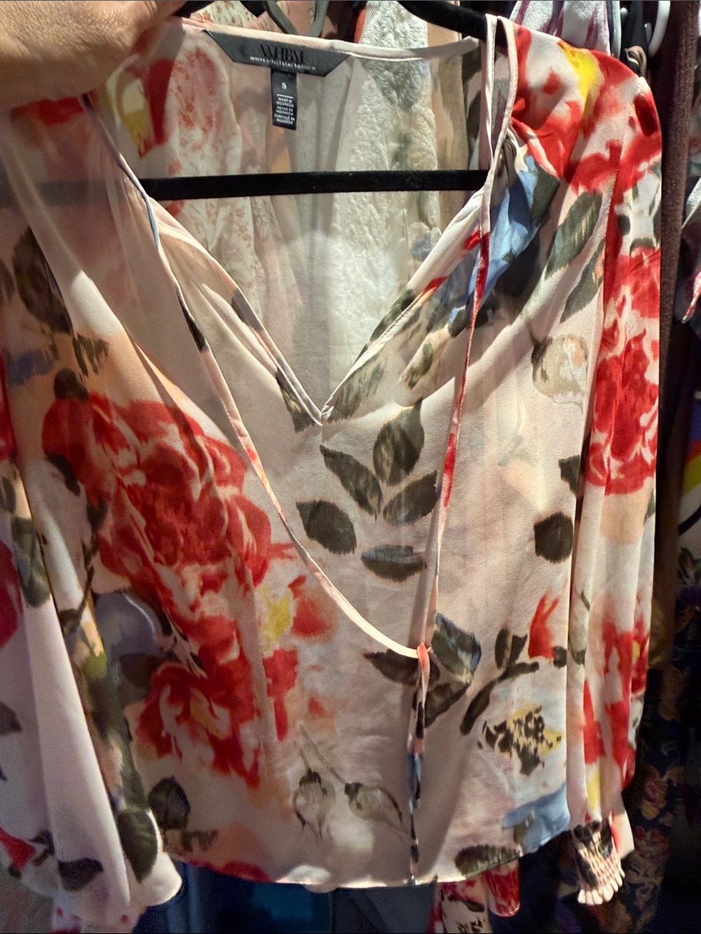 White House Black Market Floral V-Neck Cream Blouse Sheer Lovely Sleeve boho